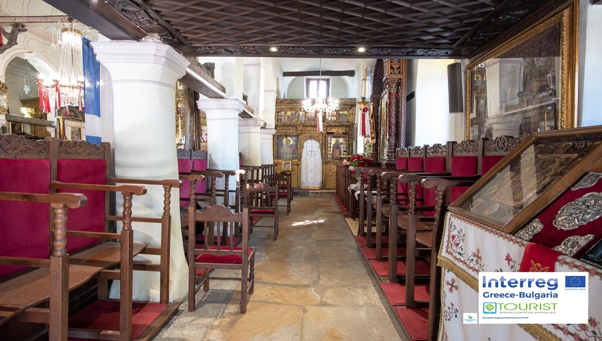 Поствизантийска църква "Света Анастасия" в Макри