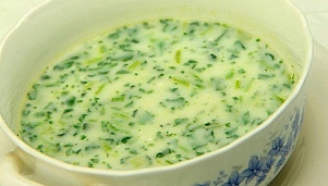 Soup of fresh garlic